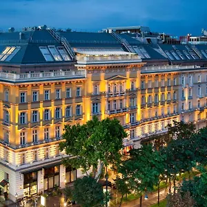 Grand Szálloda