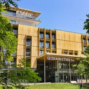 Doubletree By Hilton Schonbrunn **** Viena