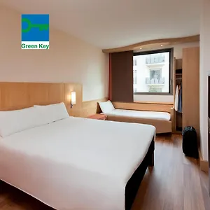 Ibis 2* Lleida